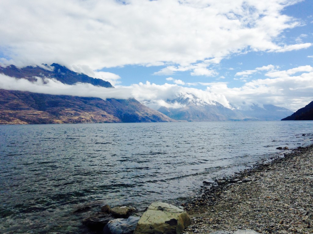 lac queenstown photo
