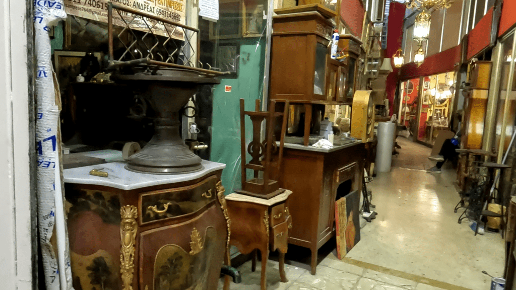 Quartier Monastiraki Brocante ambiance garantie